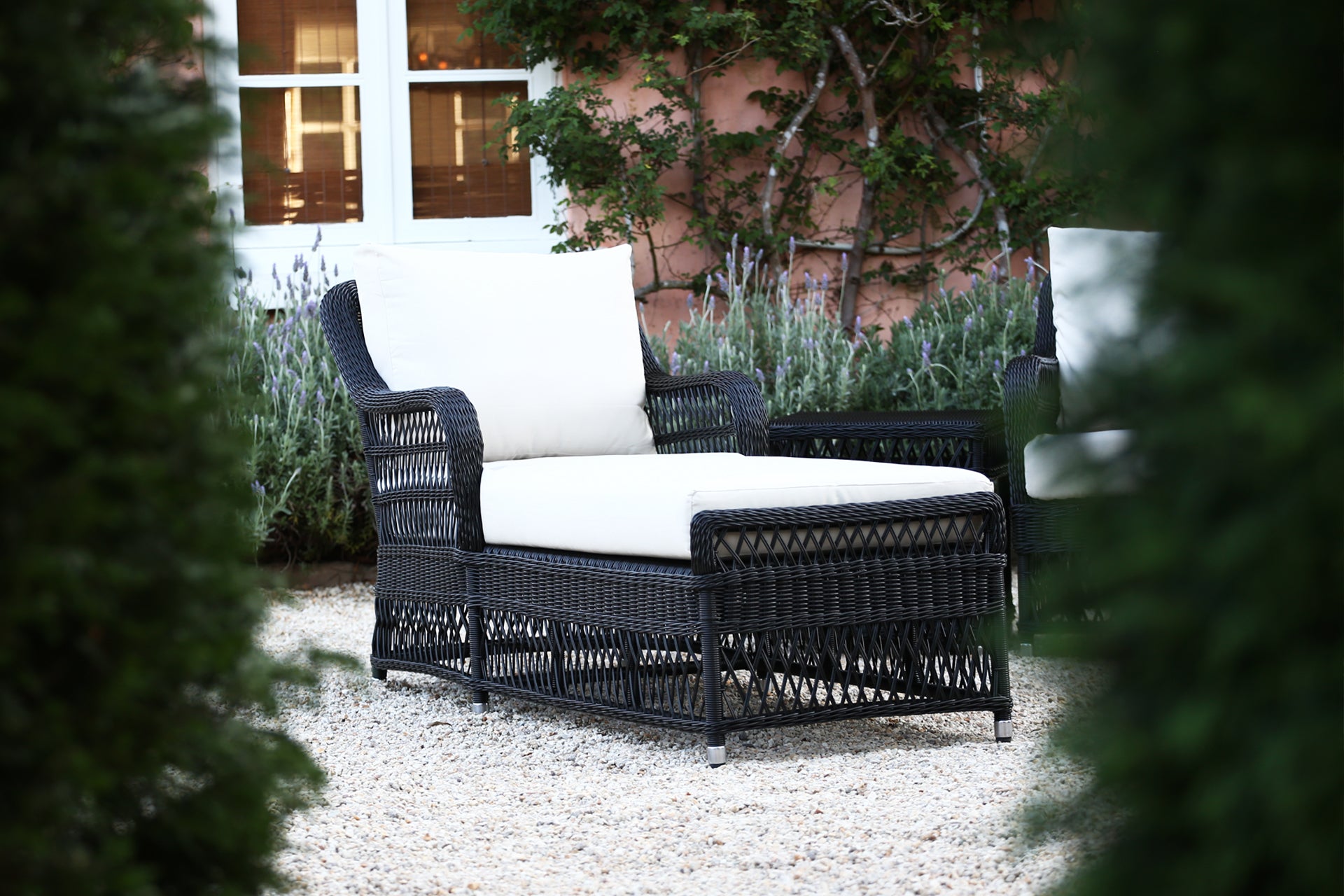 Lauren Outdoor Chaise